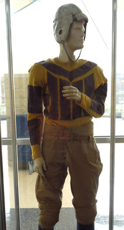 Pitt Football Uniform