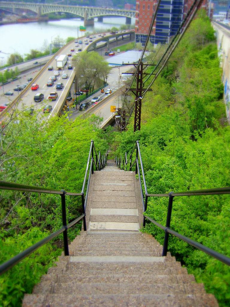 safety cable on steep steps