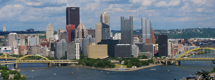 The park area where outdoor performances are given in the summer at the  West End-Elliot Overlook in summer time, Pittsburgh, Pennsylvania, USA  Stock Photo - Alamy